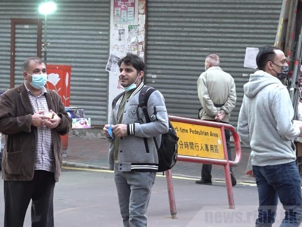 Ethnic minorities face hostility at work: poll – RTHK Ethnic minorities responding to a survey say they still suffer from different kinds of discrimination at the workplace and a lack opportunities. File photo: RTHK