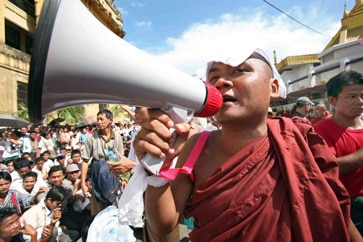 Myanmar diaspora in US rally, raise funds in battle against coup Myanmar diaspora in US rally, raise funds in battle against coup
