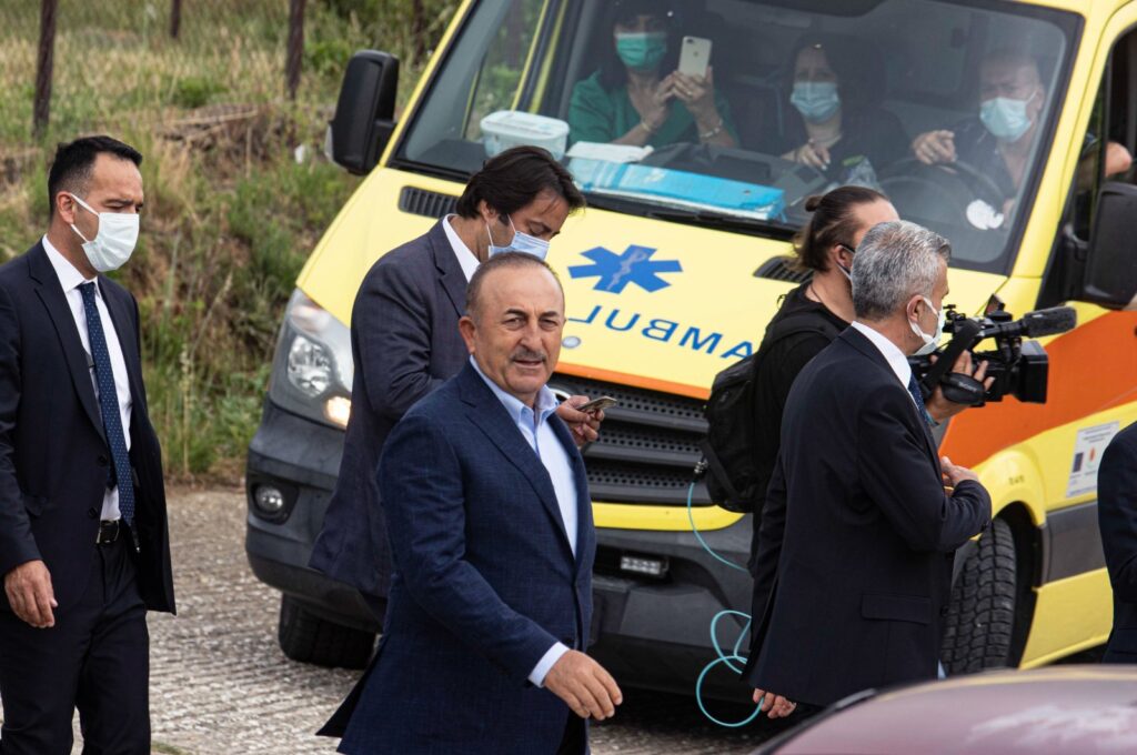 Ankara urges Athens to stop pressuring elected muftis Ankara urges Athens to stop pressuring elected muftis