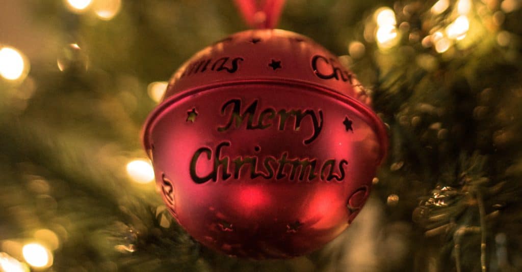 Why ‘Merry Christmas’ Is Better Than ‘Happy Holidays’ for Americans of All Faiths Why 'Merry Christmas' Is Better Than 'Happy Holidays' for Americans of All Faiths