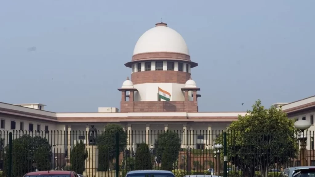 SC grants last chance to Centre to file reply on PIL for identifying minorities SC grants last chance to Centre to file reply on PIL for identifying minorities